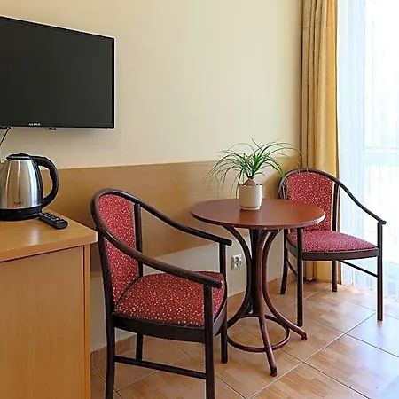 Wydma Park Hotel *